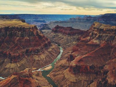 Grand Canyon - Photo by Sonaal Bangera on Unsplash